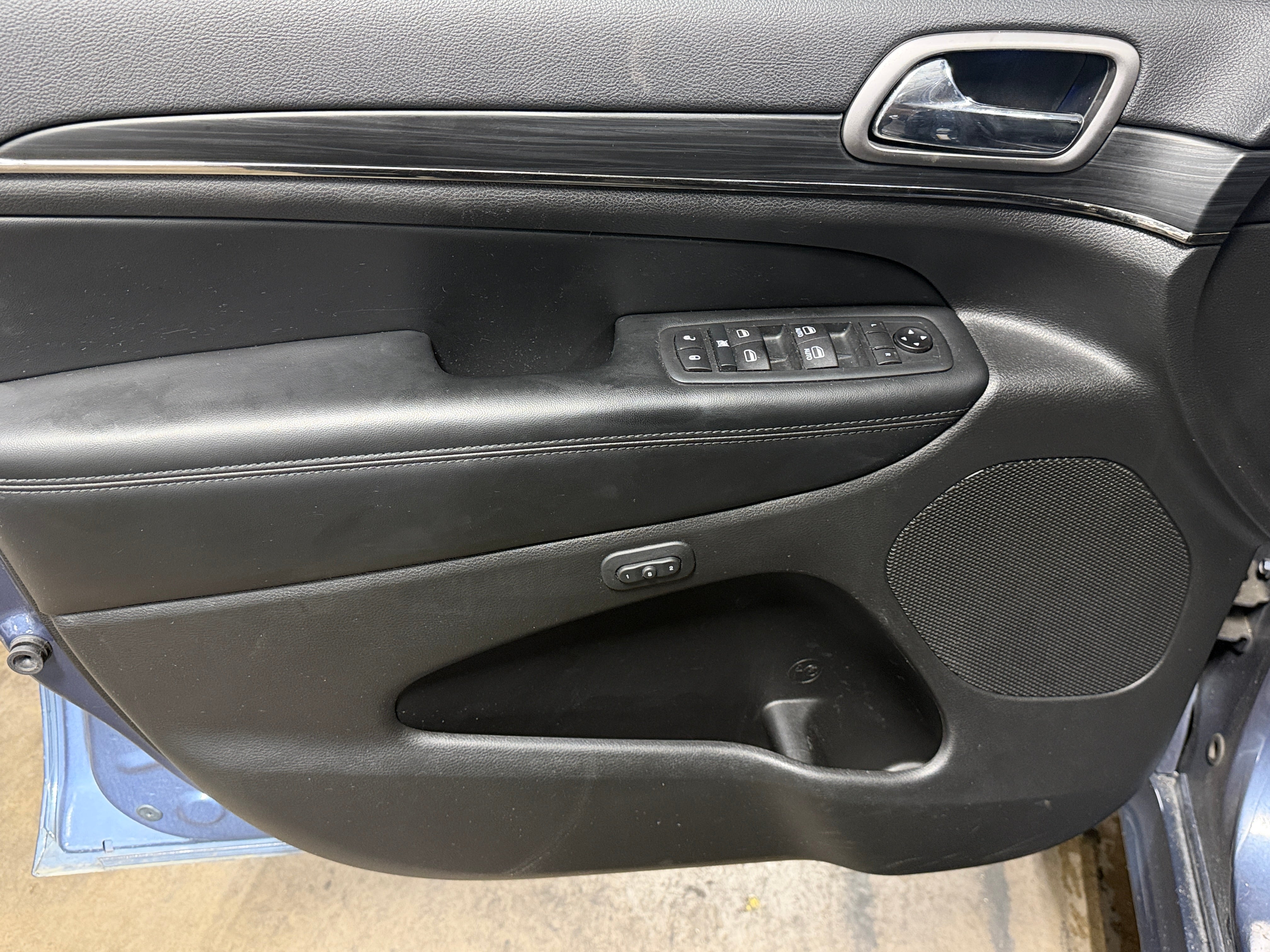 jeep grand cherokee 2020 1C4RJFBG6LC325658 image jeep grand cherokee 2020 1C4RJFBG6LC325658 image